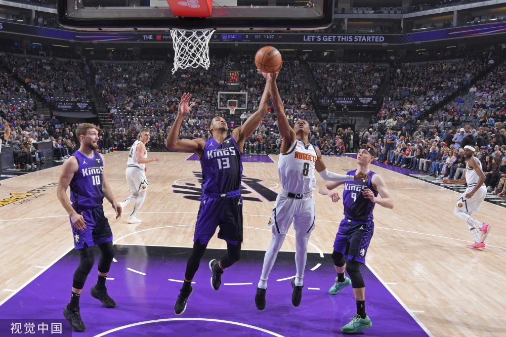 上显露无遗 上显露无遗