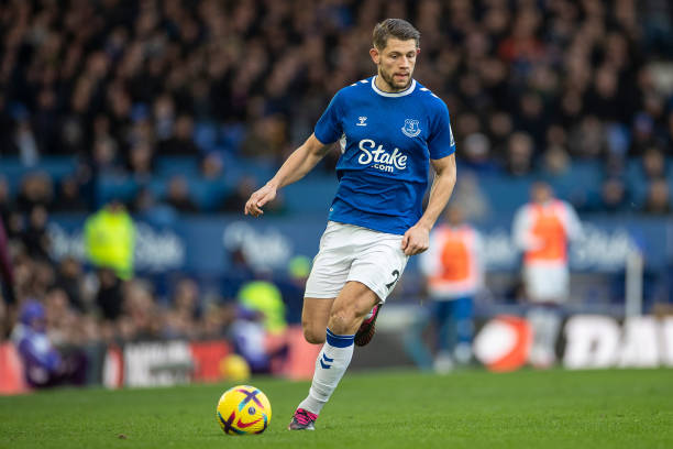 就以出色的 就以出色的