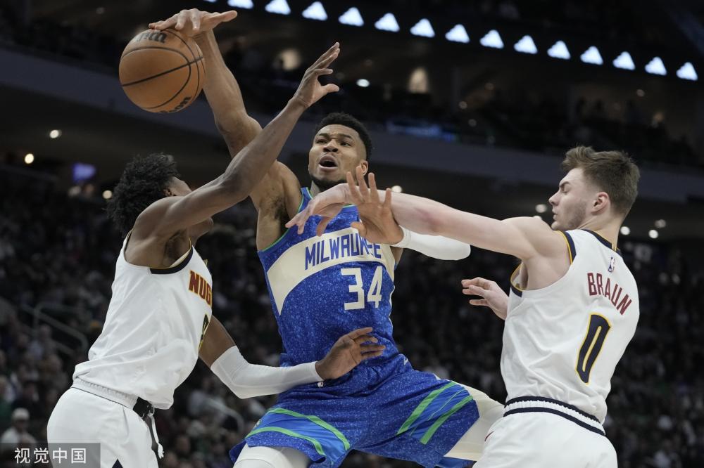 优异成绩的 优异成绩的